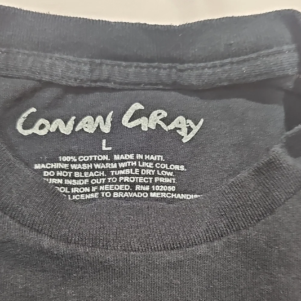 Conan Gray Superache Tour Black T-Shirt - Picture 2 of 3